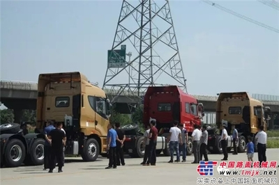 山西客戶華菱行，漢馬吸污車獲點贊